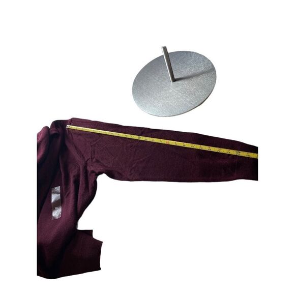 NWT Club Room V-Neck Cashmere Burgundy Sweater size XL - Picture 4 of 8